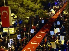 Çanakkale'de 1915 metrelik bayrak