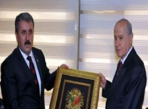 Destici: MHP - BBP ittifakı normal