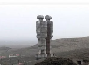 Erdoğan'a 'ucube heykel' davasından ceza