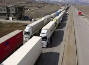 Gürbulak'ta 25 kilometrelik TIR kuyruğu