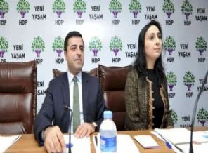 HDP'den Yaşar Kemal için taziye mesajı