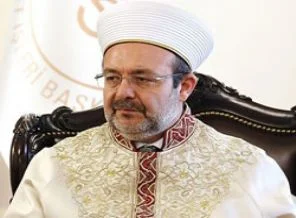 'İslam'ın geleceği üzerine kafa yormalıyız'