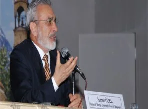 İsmet Özel'den AK Parti'ye sert eleştiriler