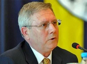 Lisede Aziz Yıldırım paniği