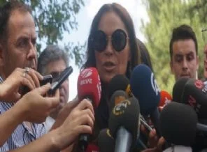MHP'den Hülya Avşar'a çok sert tepki