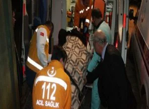 MHP'lileri taşıyan otobüs kaza yaptı!
