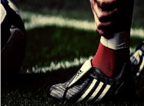 Müslümanların futbola mesafesi ne olmalı?