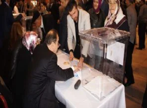 Önce imza sonra oy atacaklar