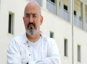Önder Aytaç'a yakalama kararı