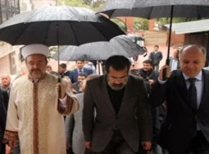 Özgecan'ın babasına 'iyilik' ödülü