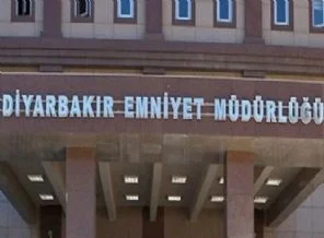 Riskli görülen 150 kişi ihraç edildi