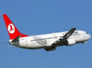 Uçağı kaçırmamak için bomba ihbarı yaptı
