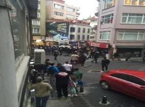 1915 olaylarını anma yürüyüşüne polis gözaltısı