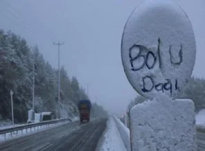 Bolu kar altında
