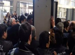 Çağlayan Adliyesi karıştı: X-ray cihazını söktüler