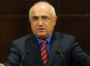 Cemil Çiçek tüm programlarını iptal etti