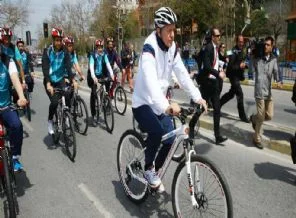 Cumhurbaşkanı Erdoğan pedal çevirdi