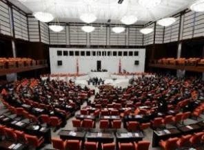 Emekli vekile büyük zam