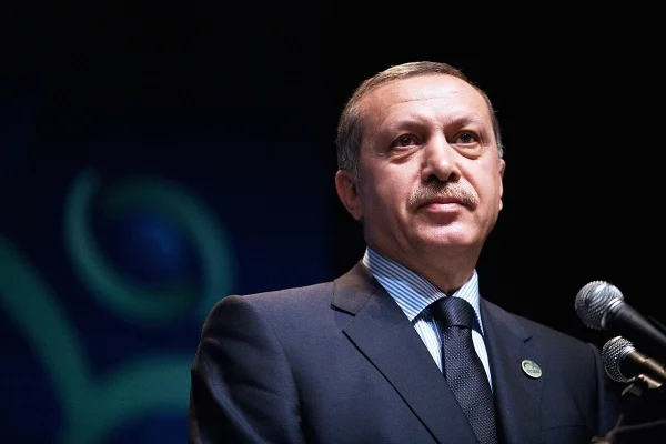 Erdoğan'dan sert tweetler!