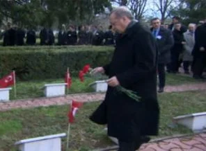 Erdoğan Türk Şehitliğini ziyaret etti