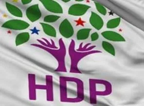 Erkeklerin değil, kadınların oylarını istiyorlar