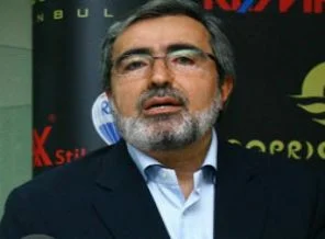 Fadıl Akgündüz siyasete geri dönüyor