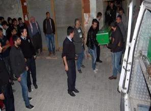 Genç kız, evinde ölü bulundu