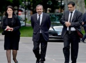 İmralı Heyeti valiyi suçladı