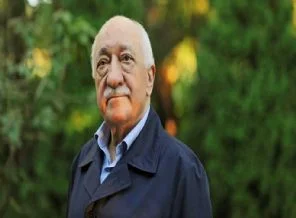 Kıbrıs'ta paralel oyun!