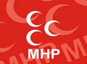 MHP'de bir aday daha çekildi