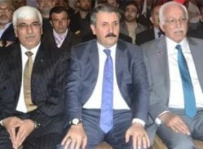 'Milli İttifak' adaylarını tanıttı