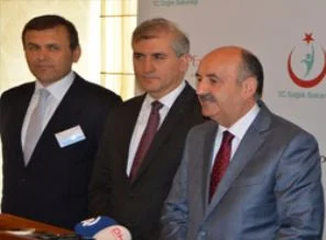 Müezzinoğlu'ndan 'kanser ilacı' açıklaması