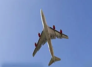 Pilot Sabiha Gökçen'de uçuşları durdurdu