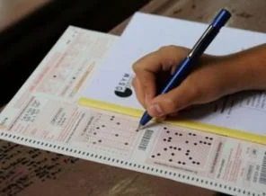 Şüpheliler sınav kitapçıkları incelenerek bulundu