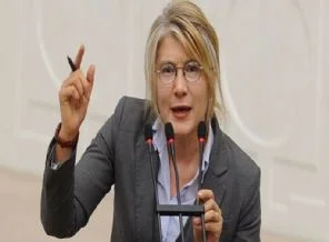 Tarhan il başkanını görevden aldı