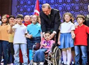 Tatlıses'ten Erdoğan'lı 23 Nisan mesajı