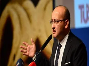 Yalçın Akdoğan'dan CHP'nin seçim vaatlerine olay çıkış