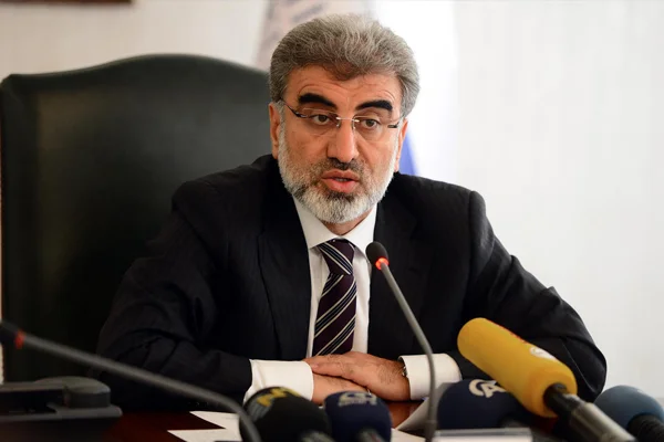 '1,5 lira mazot vaadi halkı aldatmaktır'