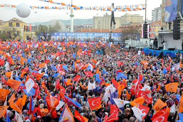 AK Parti tabanındaki rehavetin nedeni