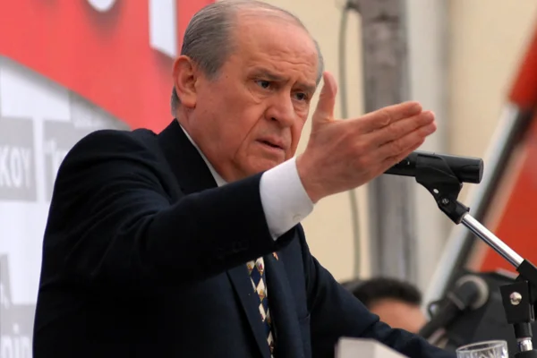 'Alayınızı kadrolu yapacağız şerefsizler görecek'