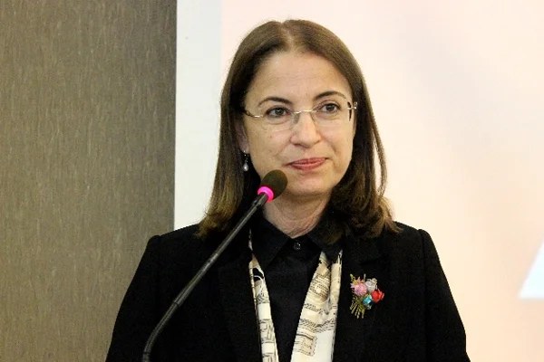 Bakan İslam'dan CHP'ye atasözlü gönderme