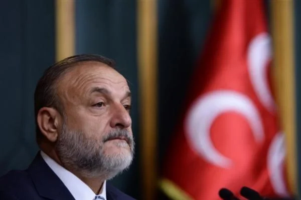'Burası Tayyiban Cumhuriyeti değil'