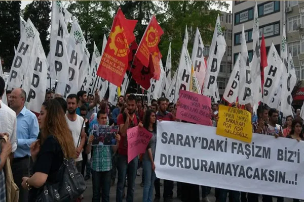 Çorlu'da HDP'lilere saldırı