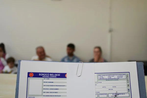 Ehliyete ek süre yoğunluğu azalttı