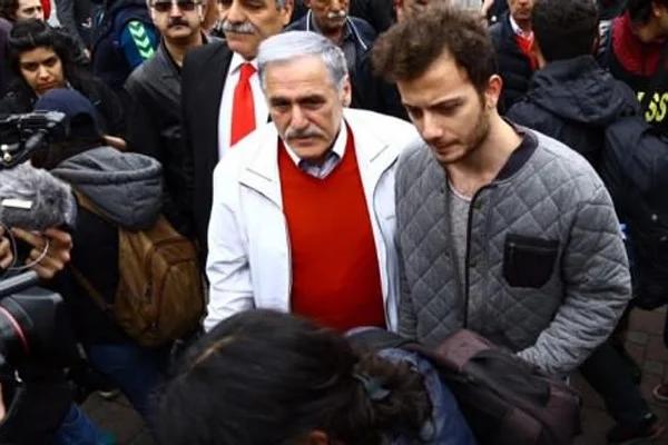 Eylemci genci CHP'li vekil serbest bıraktırdı