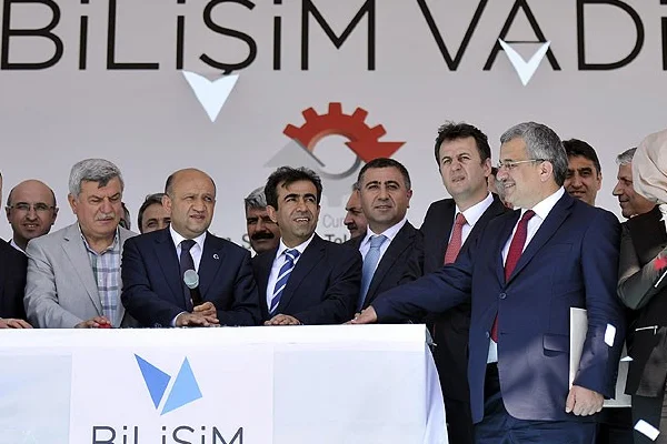 Gebze'de 'Bilişim Vadisi'nin temeli atıldı