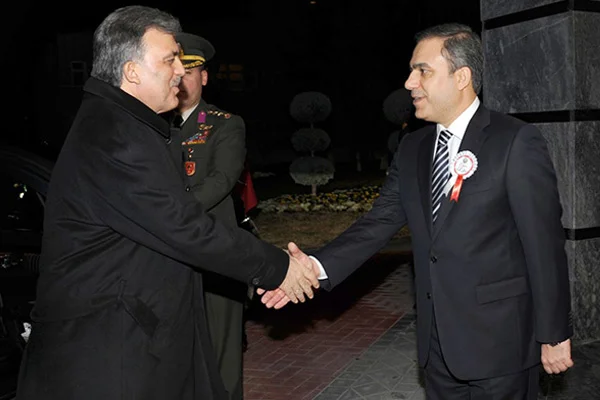 Gül, Fidan'a "Gitme" demiş...