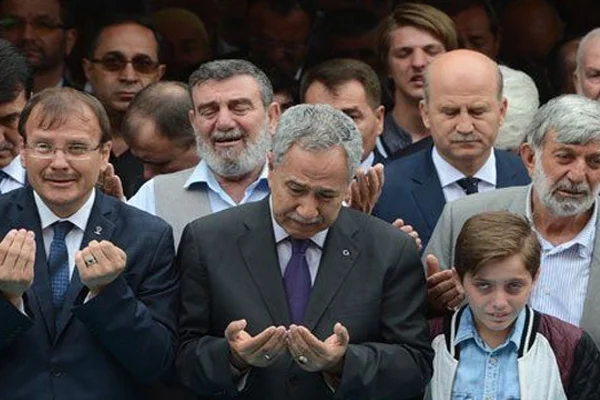 Gürsu Belediye Başkanı Yıldız'a gözyaşlarıyla veda