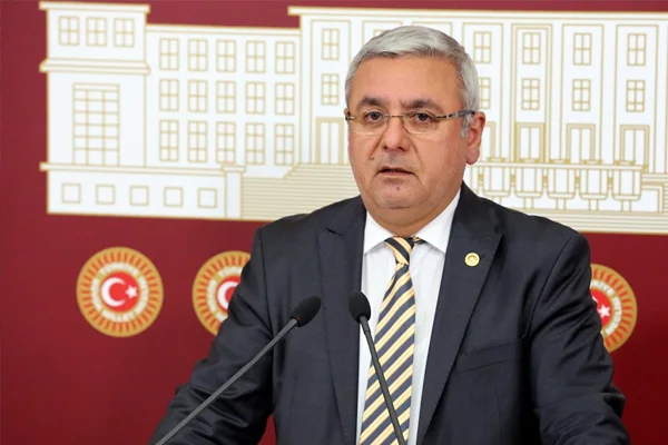 'HDP'nin kıblesi ile Kürtlerin kıblesi farklı'