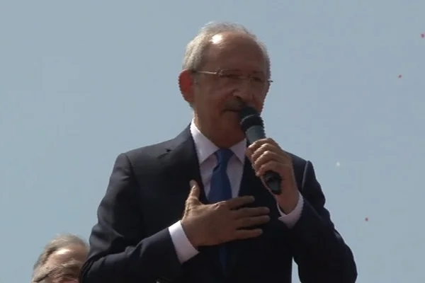 'Herkes bir kişiyi oy vermeye ikna etsin'